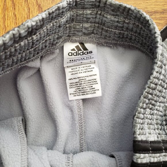BNWT adidas Indicator bottoms in charcoal grey (L - 14/16) - Picture 4 of 5